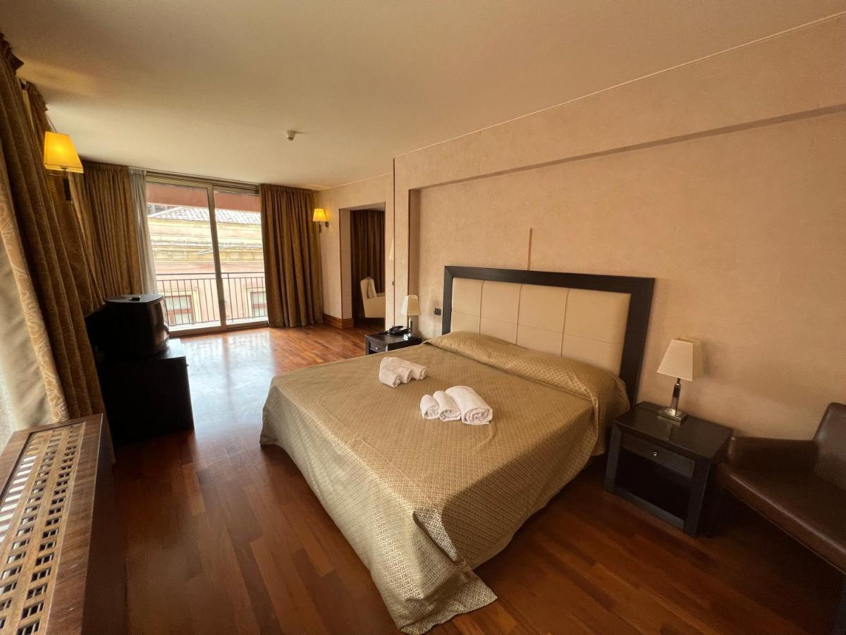 Hotel La Fenice Belpasso Zewnętrze zdjęcie