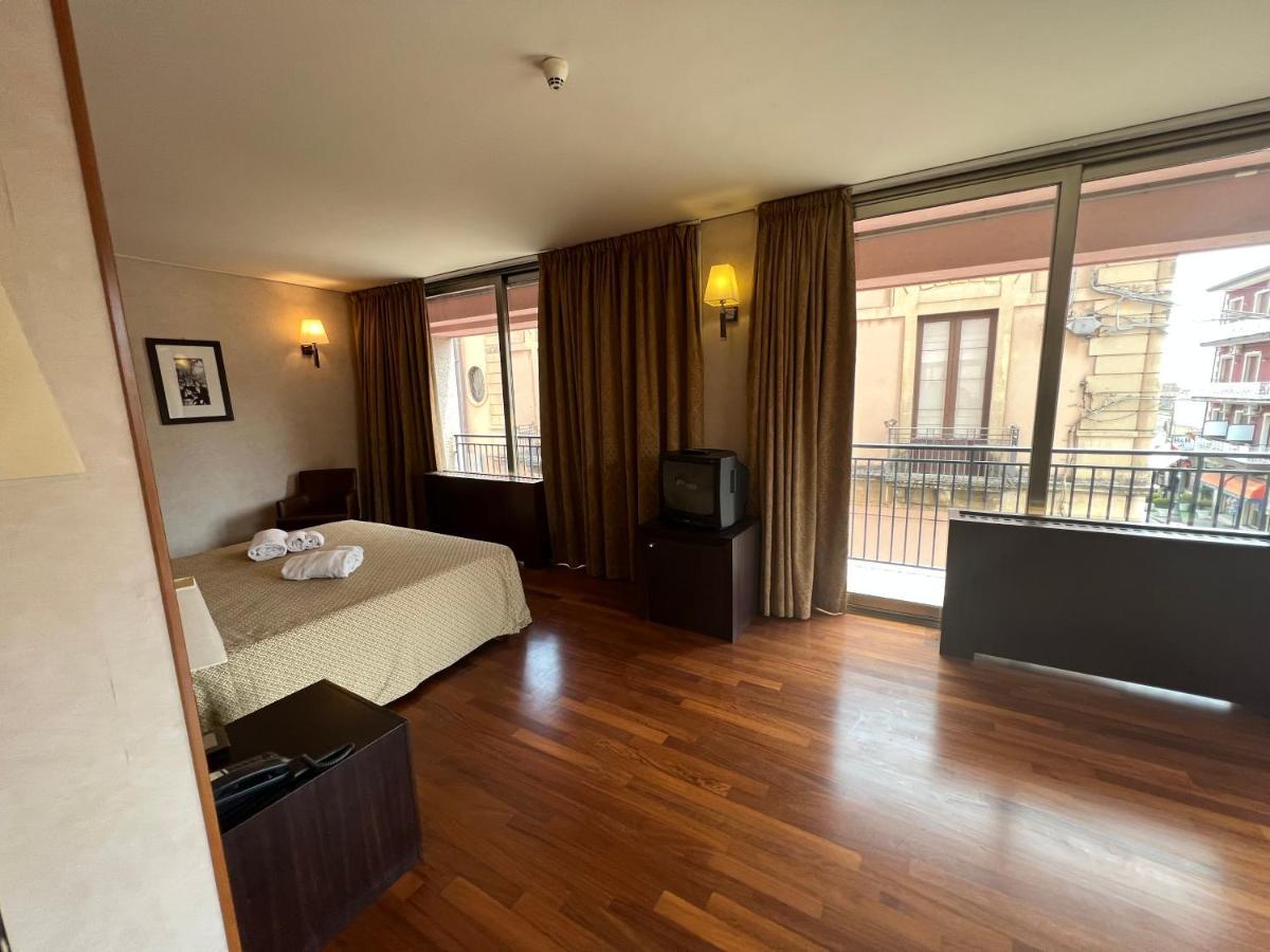 Hotel La Fenice Belpasso Zewnętrze zdjęcie